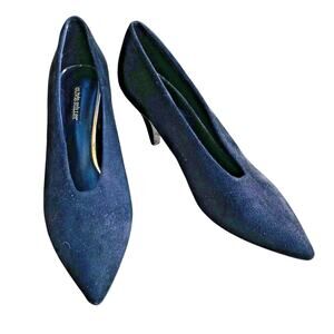 Olivia Miller Penny Black Pointy Toe Pumps Shoes US 7.5M Faux Suede Vintage Look